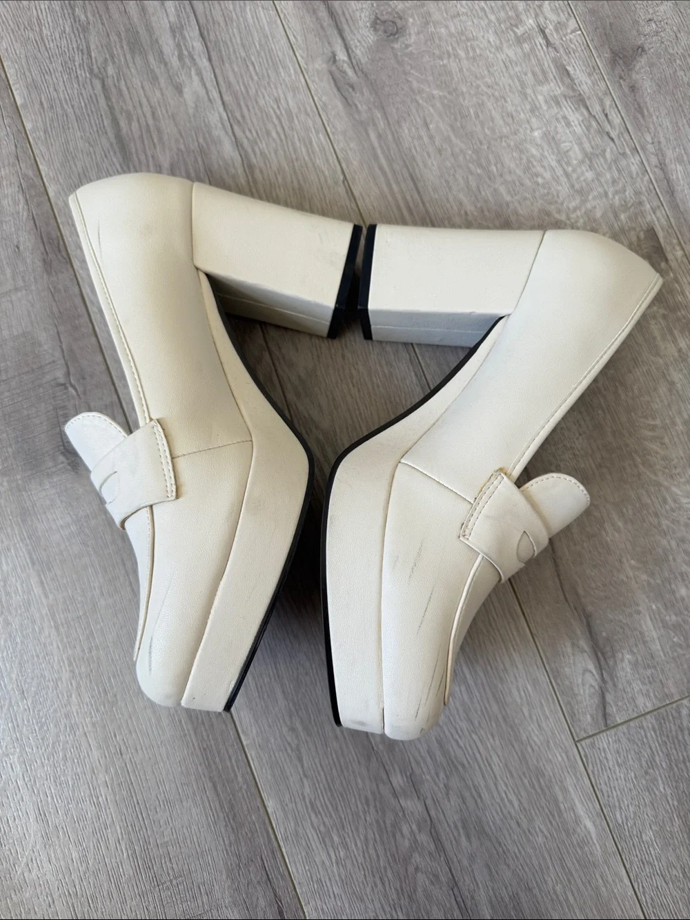 Urban Outfitters Cream Platform Penny Loafers Heels Preppy Academia 70s Size 9